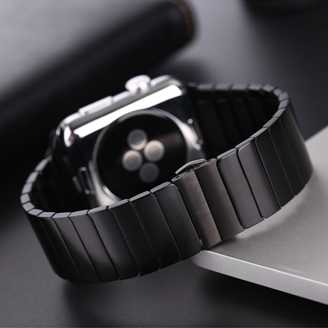 Stainless steel bracelet Apple Watch  für iPhone 14 Pro Max, iPhone 14 Pro, iPhone 14 Max, iPhone 14, iPhone 13 Pro Max, iPhone 13 Pro, iPhone 13, iPhone 12 Pro, iPhone 12, iPhone 12 Pro Max, iPhone 12 Mini, iPhone 11 Pro Max, iPhone 11 Pro, Max, Apple Watch Ultra , Apple Watch Series 8 Apple Watch Series 7