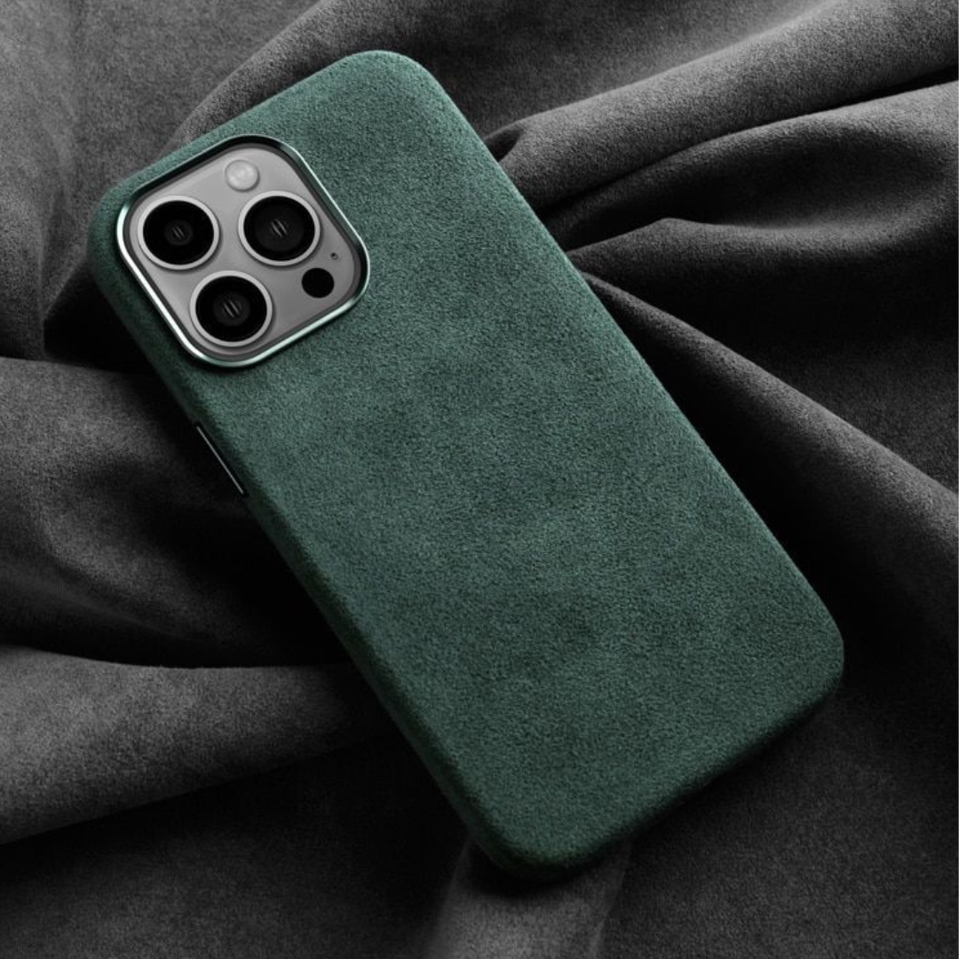 Handgefertigte Wildleder Handyhülle Bezzos-Shop iphone handyhülle , iphone hülle , apple hülle , apple handyhülle , iphone hüllen , handy case , apple hüllen , handyhülle iphone , iphone schutzhülle , apple iphone hülle , handyhülle apple , iphone hülle apple , apple schutzhülle , hülle iphone , original apple hülle , iphone hülle leder , apple watch 6 armbänder